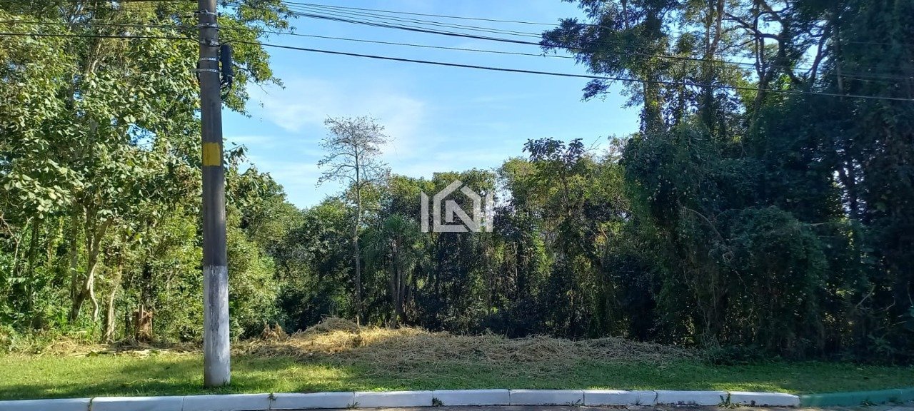 terreno a venda no condominio vila verde topografia15
