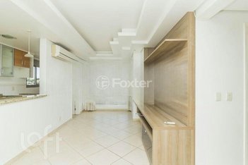 apartment em Rua São Mateus, Jardim do Salso - Porto Alegre - RS