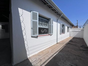 house em Rua Felipe Gago, Vila São Carlos - Taubaté - SP