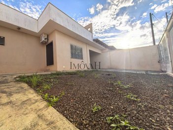 house em Rua Alexandre Rocha Filho, Jardim Portal dos Pioneiros - Londrina - PR