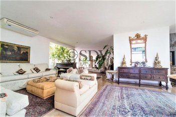 apartment em Rua Batataes, Jardim Paulista - São Paulo - SP
