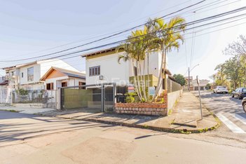 house em Rua Clóvis Pestana, Vila Imbui - Cachoeirinha - RS