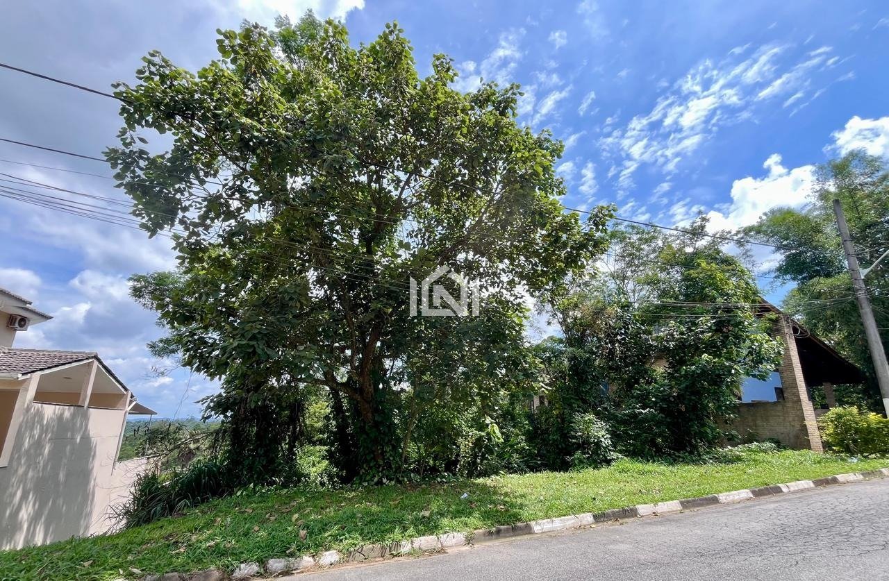 terreno a venda no condominio parque das artes