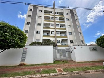 apartment em Rua Coronel Salustiano Lima, Tiradentes - Campo Grande - MS