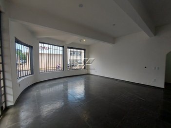 business em 01, Zona Central - Rio Claro - SP