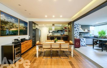 apartment em Rua João Lourenço, Vila Nova Conceição - São Paulo - SP