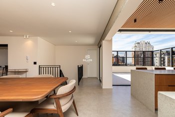 apartment em Rua Brigadeiro Franco, Centro - Curitiba - PR