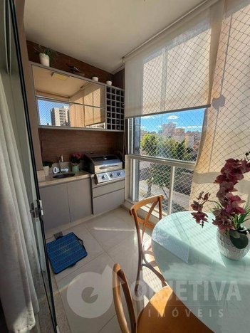 apartment em Rua Antônio Marciano de Ávila, Santa Mônica - Uberlândia - MG