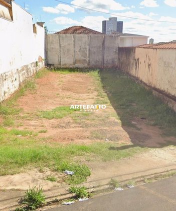 land_lot em Avenida Ângelo Pedro, São José - Franca - SP