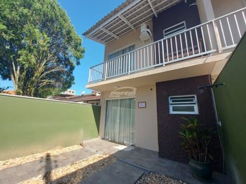 house em Rua Rio Verde, Centro - Balneário Piçarras - SC