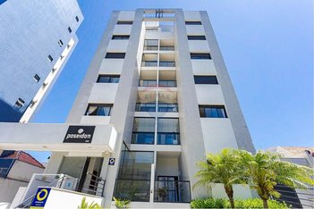 apartment em Rua Professor Guido Straube, Vila Izabel - Curitiba - PR