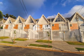 house em Rua São Salvador, Pilarzinho - Curitiba - PR