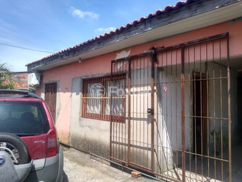 house em Avenida Ignês E. Fagundes, Restinga - Porto Alegre - RS
