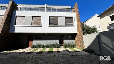 house em João Francisco Martins, Jardim Itu - Porto Alegre - RS