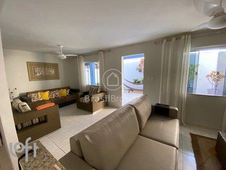 Rua Mako - facade01.jpg