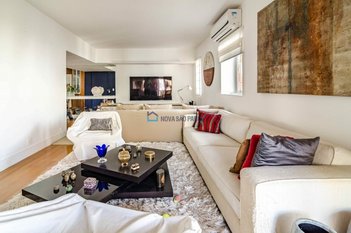 apartment em Rua Doutor Renato Paes de Barros, Itaim Bibi - São Paulo - SP