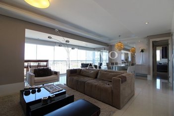 apartment em Rua Doutor João Satt, Jardim Europa - Porto Alegre - RS
