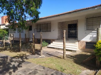 house em General Barreto Viana, Chácara das Pedras - Porto Alegre - RS