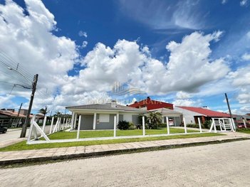 house em Avenida Norte, Rainha do Mar - Xangri-Lá - RS