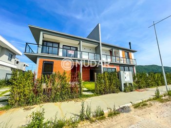 house em Rodovia Dr. Antônio Luiz Moura Gonzaga, Rio Tavares - Florianópolis - SC