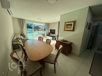 apartment em Rua Dario João de Souza, Jurerê - Florianópolis - SC