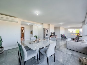 apartment em Rua Doutor Lauro de Oliveira, Rio Branco - Porto Alegre - RS
