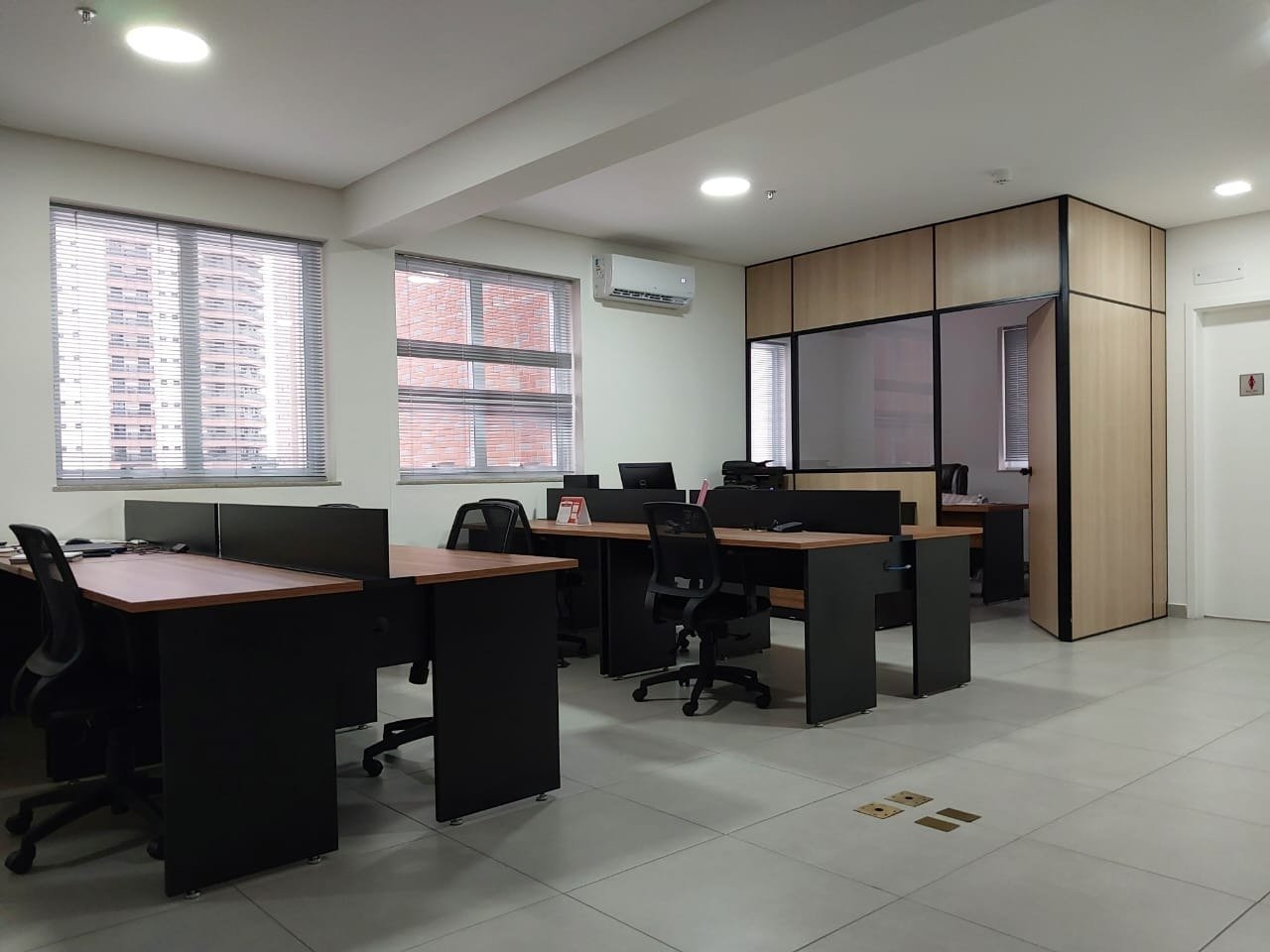 Conjunto comercial