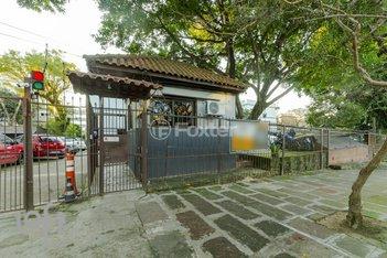 apartment em Rua Carlos Pessoa de Brum, Santo Antônio - Porto Alegre - RS