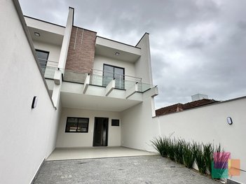 house em Rua Engelberto Hagelmann, Costa e Silva - Joinville - SC