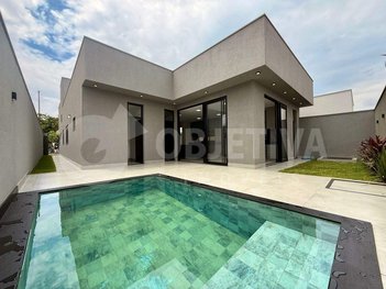 house em Avenida Argemiro Evangelista Ferreira, Shopping Park - Uberlândia - MG