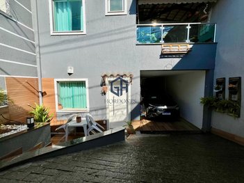 house em Rua Hélia Ricaldoni de Freitas, Serrano - Belo Horizonte - MG