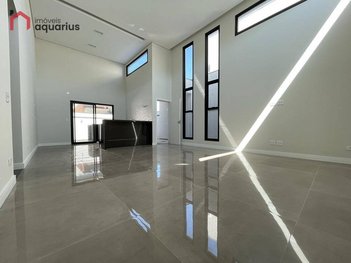 house em Rua Padre Eugênio, Jardim Jacinto - Jacareí - SP