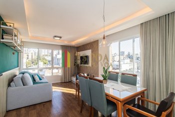 apartment em Rua Eudoro Berlink, Auxiliadora - Porto Alegre - RS