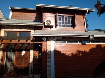 house em Rua São Borja, Sumaré - Alvorada - RS