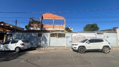house em Avenida Doutor João Luiz de Almeida, Vila Guilhermina - Montes Claros - MG