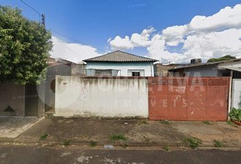 land_lot em Rua Timbiras, Saraiva - Uberlândia - MG