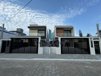 house em Rua Arnaldo Luz, Ingleses do Rio Vermelho - Florianópolis - SC