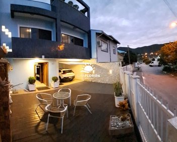 house em Rua dos Corais, Jurerê Internacional - Florianópolis - SC