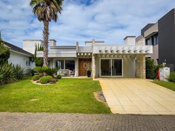 house em Avenida Homero Ribeiro, Remanso - Xangri-Lá - RS