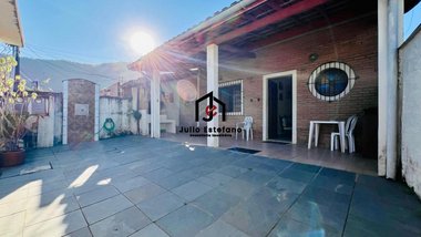 house em Avenida Madame Curie, Perequê Açu - Ubatuba - SP