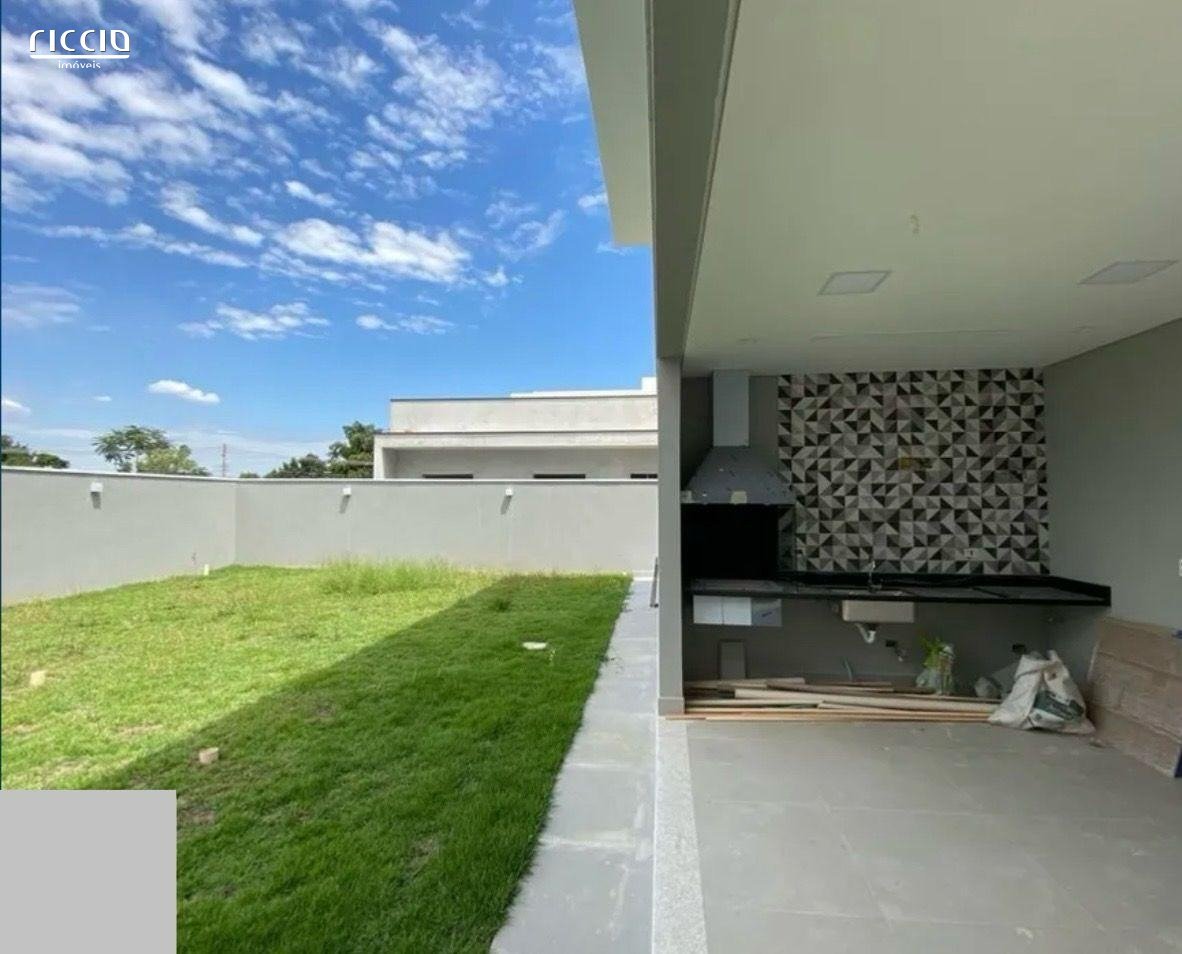 0472ffbb-df3b-4bfc-9184-0a7ff75515f5