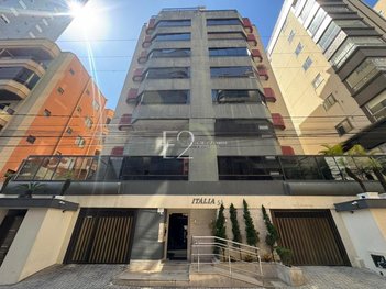 apartment em Rua 224, Meia Praia - Itapema - SC