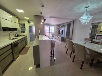 apartment em Rua Vereador Mário Coelho Pires, Campinas - São José - SC
