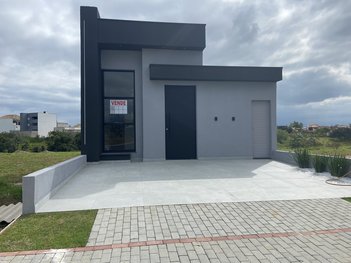 house em Rua Maria Leopoldina da Áustria, Residencial e Comercial Bosque da Imperatriz - Pindamonhangaba - SP