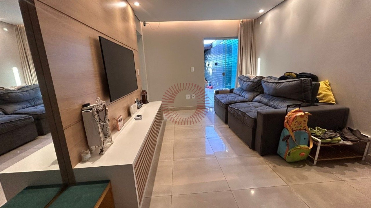 Apartamento com 3 quartos — Itapoã, Belo Horizonte