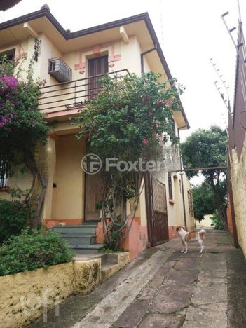 house em Rua Oscar Schneider, Medianeira - Porto Alegre - RS
