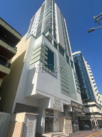 apartment em Avenida Nereu Ramos, Meia Praia - Itapema - SC