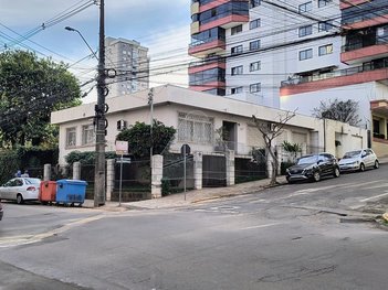 commercial_building em Morom, Centro - Passo Fundo - RS
