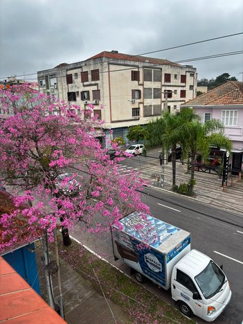 apartment em Avenida Assis Brasil, Passo da Areia - Porto Alegre - RS