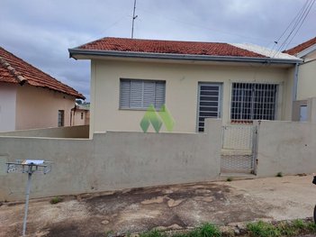 house em Rua Castro Alves, Vila Antártica - Botucatu - SP